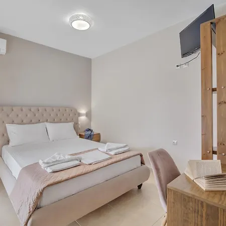 K And A 1 Apartment *